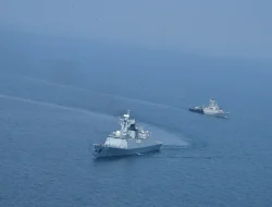 Perkokoh Diplomasi Maritim, TNI AL dan Pakistan Navy Sukses Latihan Bersama di Laut Jawa