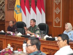Dukung Energi Terbarukan, Kasad Tinjau Pengelolaan Sampah Terpadu di Bali