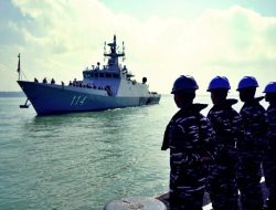 Koarmada II Sambut Kedatangan KD Rencong Dalam Latma Malindo Jaya 28AB/26