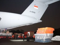 Terus Bantu Penanganan Gempa NTT, TNI Sudah Salurkan 990,691 Ton Bantuan