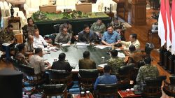 Kumpulkan Para Kepala Staf Angkatan, Presiden Prabowo  Bahas Penyesuaian Rekrutmen Prajurit TNI hingga Penanganan Bencana