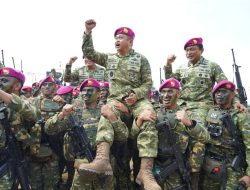 Korps Marinir TNI Kukuhkan Kasad Jenderal TNI Maruli Simanjutak Sebagai Warga Kehormatan