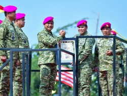 Kasau Diangkat Menjadi Warga Kehormatan Korps Marinir, Perkuat Soliditas Antarmatra TNI